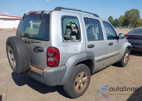 2007 Jeep Liberty Sport z USA, uszkodzony, nr VIN 1J8GK48K17W654253